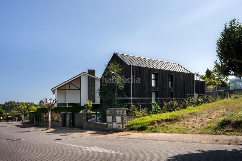 Foto ab922698-98cb-4705-b947-2fe4f344f156. Casa con riscaldamento piscina in Liáns Oleiros