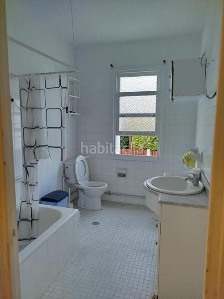 Foto d6b73728-f915-44e7-9bd9-38d33708921d. Casa in Mera - Serantes Oleiros