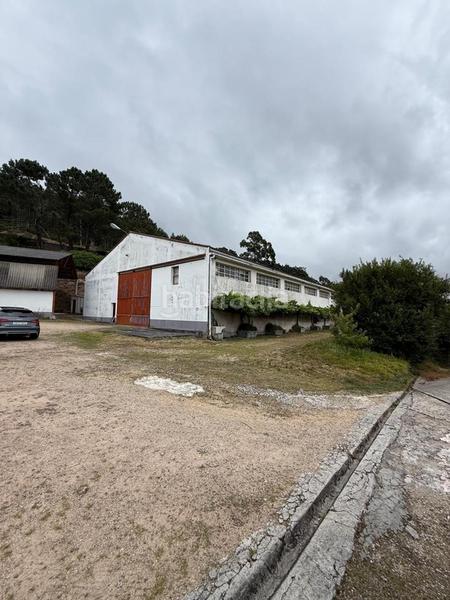 Foto 6bba0d00-e50f-454d-8b7a-e5107a2bdb66. Bâtiment à usage industriel dans Oseiro Arteixo