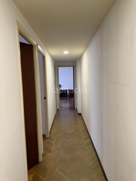 Foto 7c8a1d52-9e19-4e66-a708-ea38258419c9. Pis amb calefacció aparcament a Los Castros - Castrillón Coruña (A)