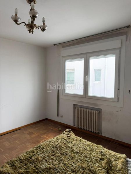 Foto 99f22c5f-5b34-4b59-bf49-c25a83f71d01. Pis amb calefacció aparcament a Los Castros - Castrillón Coruña (A)