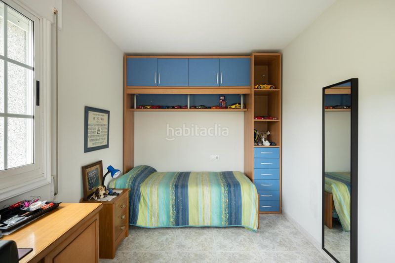 Foto c66858d0-dbdf-42a1-b3a1-8a8ad490d261. Casa en Bergondo
