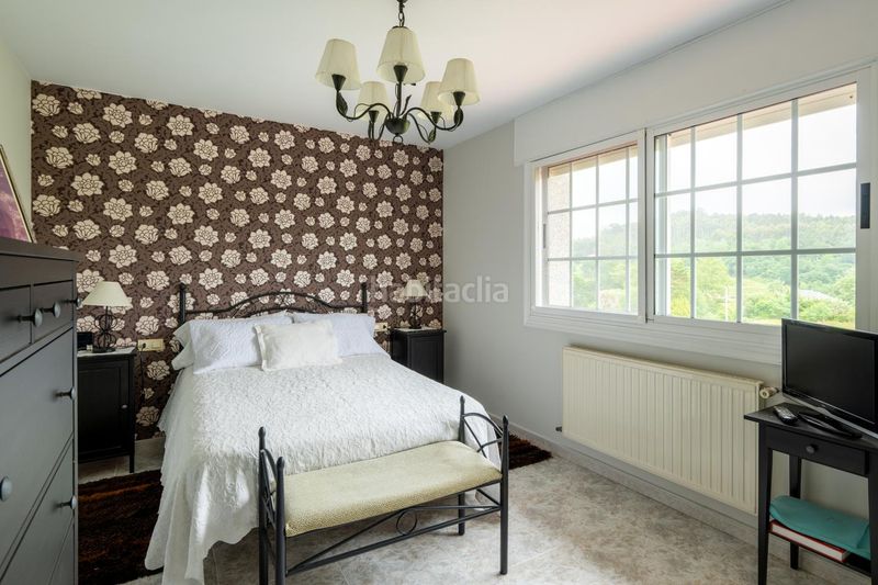 Foto dfa7c2d9-eb4d-4307-95af-39674f12651a. Casa en Bergondo