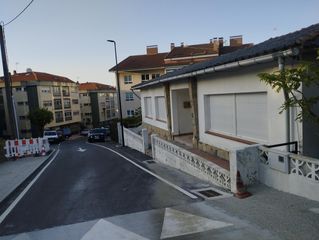 Miete Haus  Rúa daniel castelao. Alquiler temporal en verano