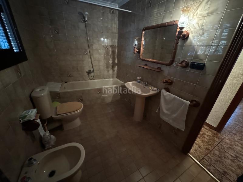 Foto 2bf724fb-dc15-41f1-9f7e-26735f73921c. Casa pareada edificio con dos viviendas en Las Cruces Villena