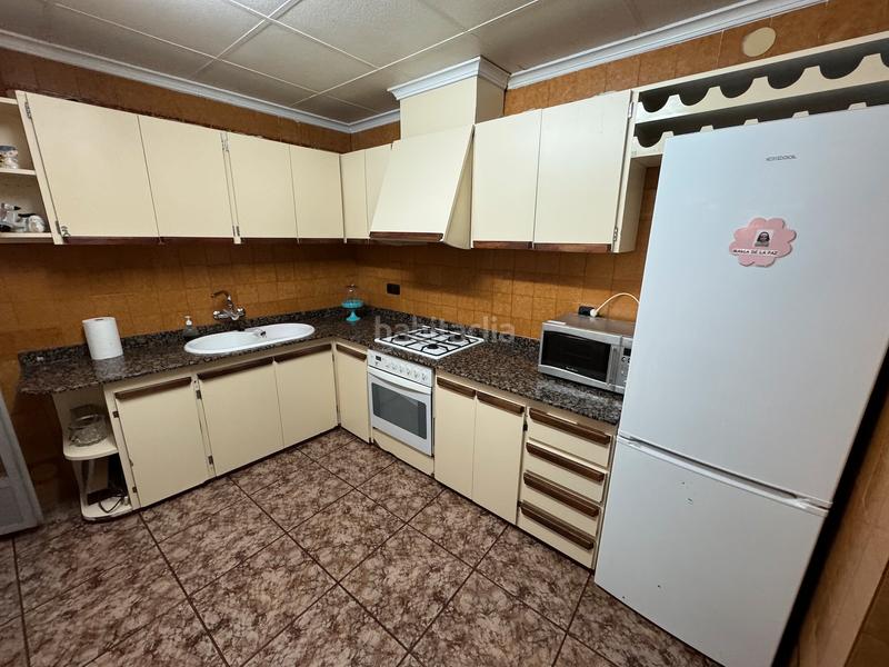 Foto 71fdf81d-46bb-4ad5-99d2-8f5c96e38ce2. Casa pareada edificio con dos viviendas en Las Cruces Villena