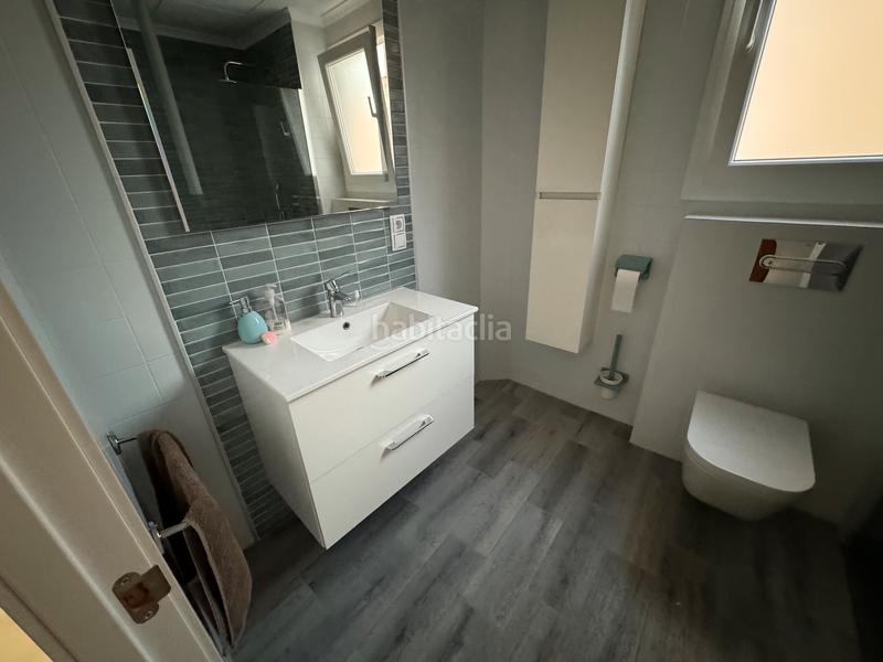 Foto b28dc762-9c2b-43a9-b700-196ef42514e9. Casa pareada edificio con dos viviendas en Las Cruces Villena