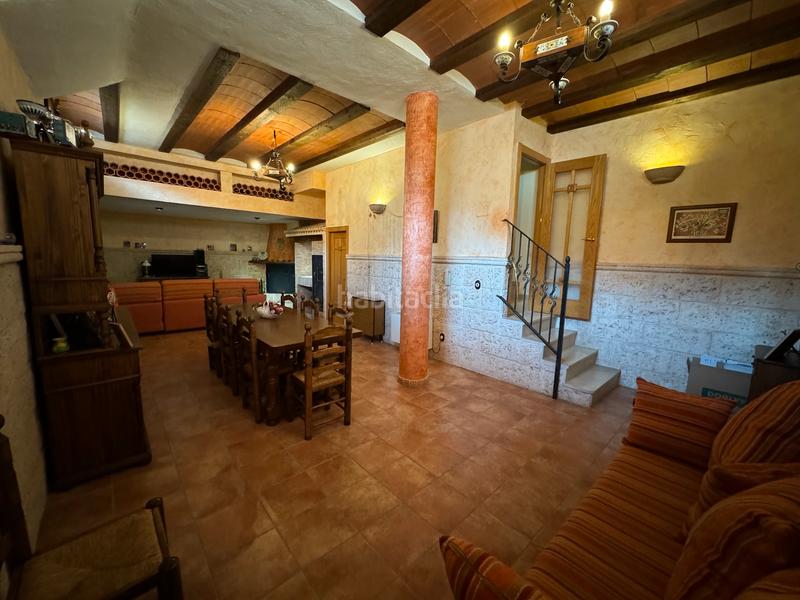 Foto bb3afced-ee00-469b-b381-c9bad5257efc. Casa pareada preciosa casa en el mercado en El Mercado - Plaza de Toros Villena