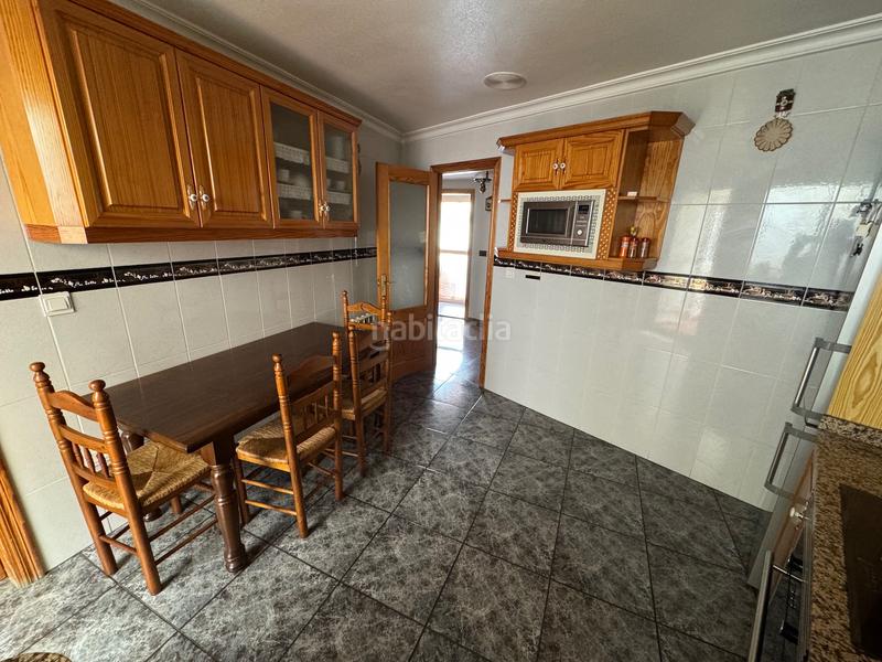 Foto 07347a37-8db1-40e6-b5e9-824e3b6fe944. Maison jumelée avec cheminée chauffage parking dans Villena