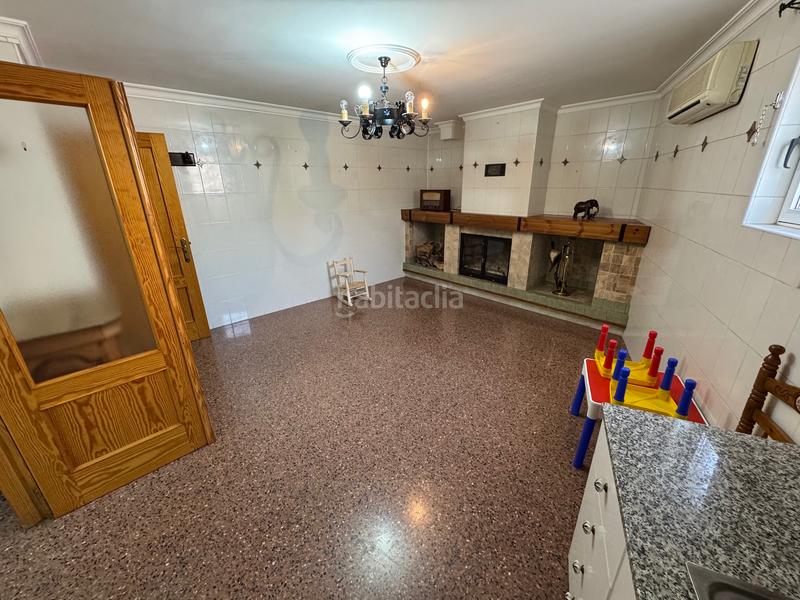 Foto 36848c3c-cfbb-4327-b50d-db019e5e4020. Maison jumelée avec cheminée chauffage parking dans Villena