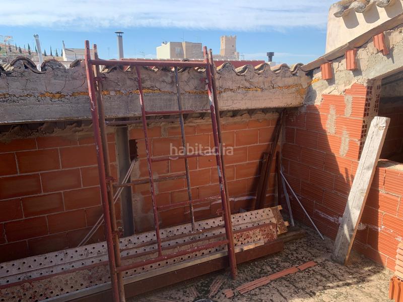 Foto be129de2-6685-4ec9-b0e2-86e1d4e49527. Casa bifamiliare in Las Cruces Villena