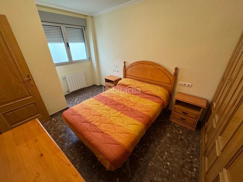 Foto e5f0d766-e50b-4828-99f7-5615cf3f9ade. Pis amb calefacció a El Carril - Paseo de Chapi Villena