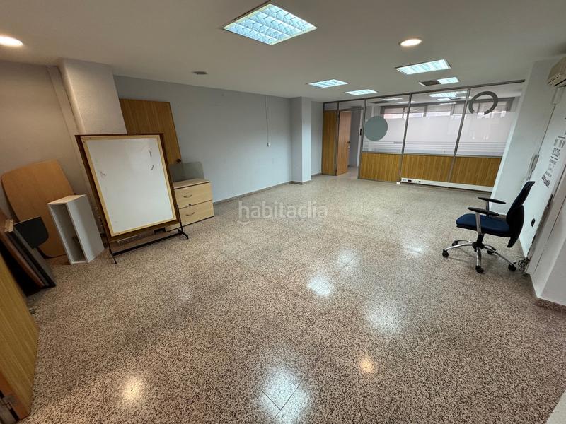 Foto 7dc6b69e-b290-4328-968e-b70d43148b3a. Local comercial local entresuelo en salesianos en Villena