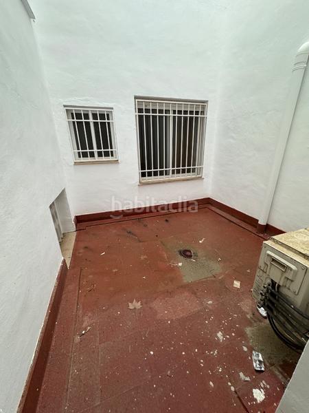 Foto cbdba89f-a7cd-40b8-ac13-e824c8dfcb4c. Local comercial local entresuelo en salesianos en Villena