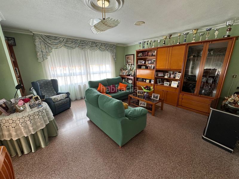 Foto bcb8ea8e-5032-44b8-8db5-e13c5f842007. Casa pareada gran casa en Las Cruces en Las Cruces Villena