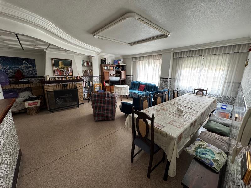 Foto f8c3e287-9e00-42ef-9329-880d0cb985c4. Casa pareada gran casa en Las Cruces en Las Cruces Villena