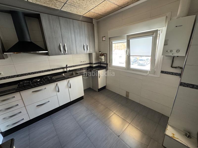 Foto d2fd478c-1e4b-4e7b-9d38-29e5950d4fe3. Pis a El Carril - Paseo de Chapi Villena