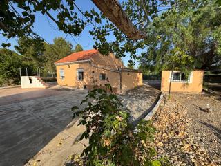 Xalet en Partidas Norte. Casa de campo