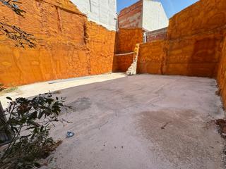 Terreny residencial en Las Cruces. Solar para construir