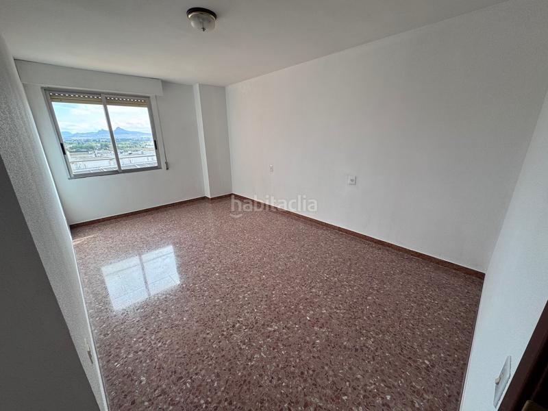 Foto 5d4bb551-6a4a-4cd9-b58b-7e90bb46899f. Appartement dans Maestro Carrascosa - Banda de Música Villena