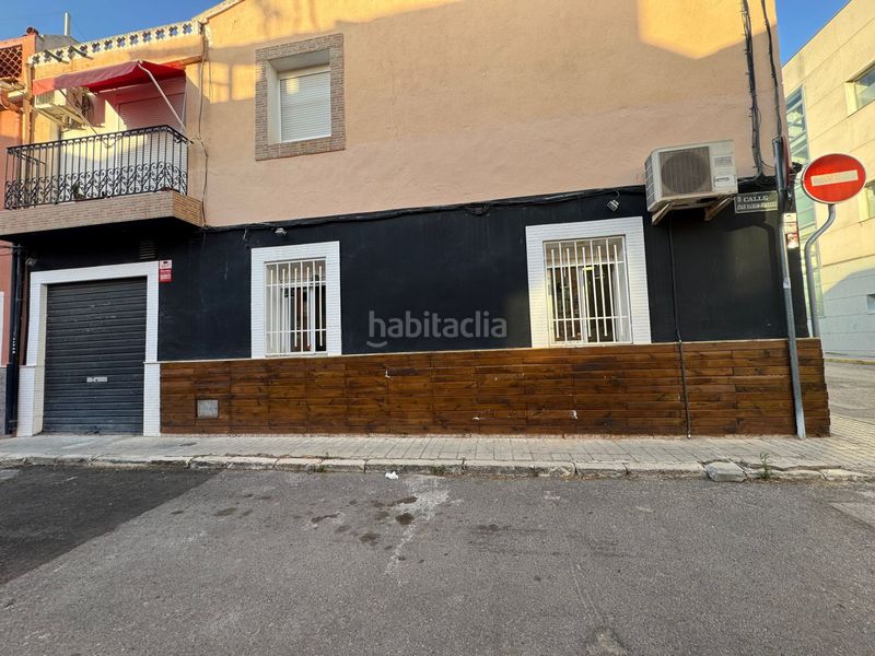Foto c2d41301-fee0-4688-88a5-2f448e6cbde1. Casa a El Mercado - Plaza de Toros Villena