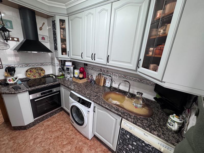 Foto d568f06a-620a-4939-a7d9-effa4ff12956. Piso tercer piso en La Morenica en La Morenica Villena