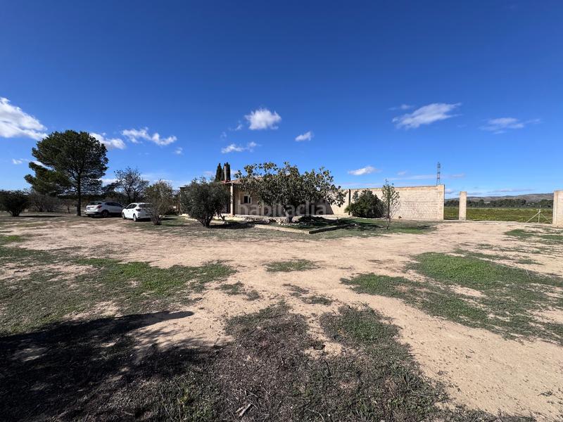 Foto c4981bb6-005b-4ca9-b05c-b24140b3d05b. Finca rústica a Cabanes y Las Fuentes Villena