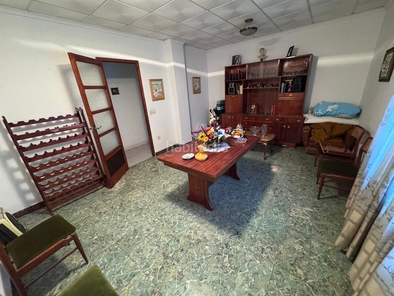 Foto 4f49cee0-c39c-4f34-ac2b-ed47137db497. Casa bifamiliare con camino riscaldamento parcheggio in Villena