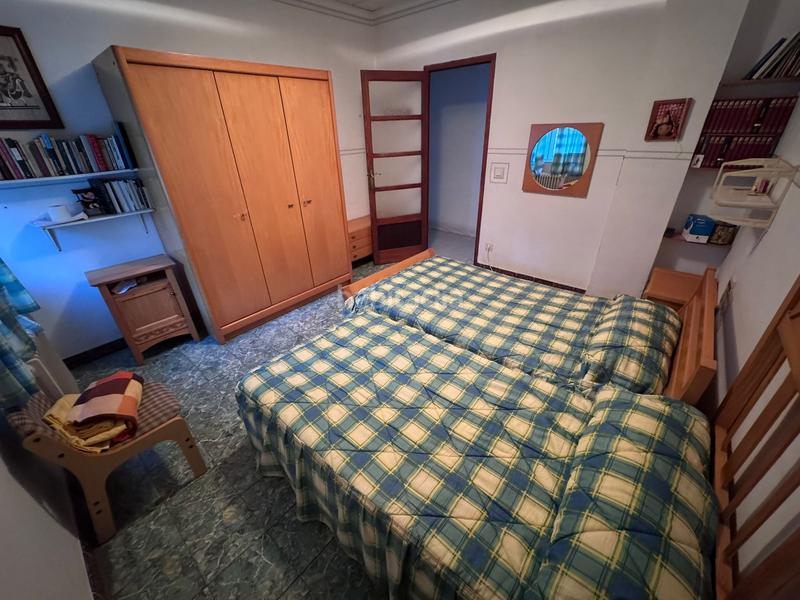 Foto 6a605945-ea2b-4562-a074-554722e80095. Casa bifamiliare con camino riscaldamento parcheggio in Villena