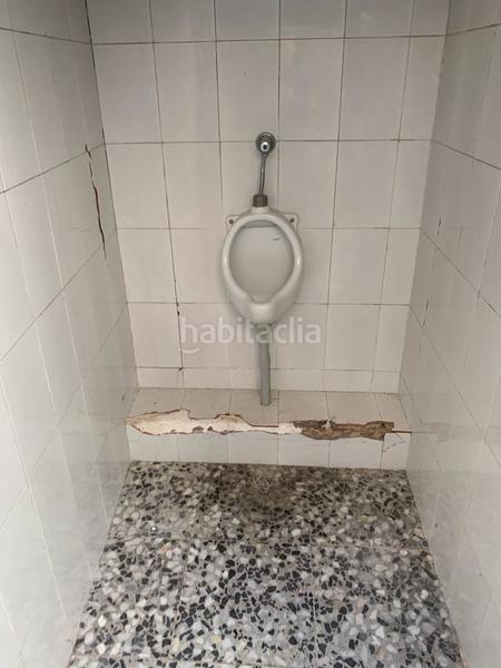 Foto f679bb63-bf85-4521-82e3-a841ebbcc209. Local comercial amb calefacció a Las Cruces Villena