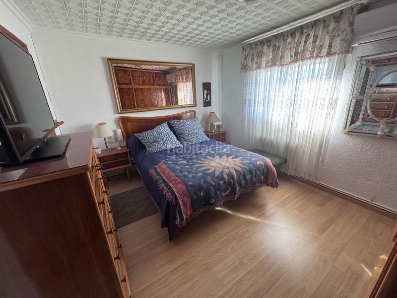 Foto 7a769cbe-5a74-4eb8-89e8-adddf3689621. Masia amb xemeneia calefacció aparcament piscina a Villena