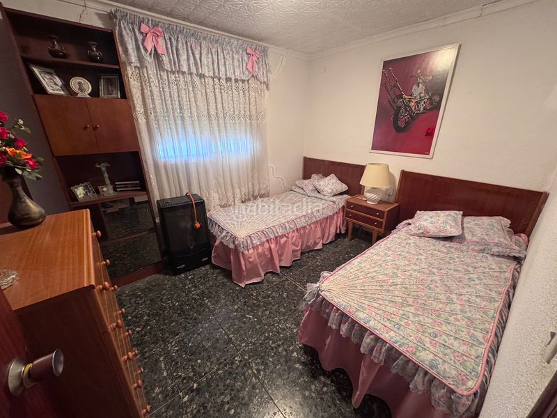 Foto 8d88666b-4351-49ed-8629-c9bd84486713. Masia amb xemeneia calefacció aparcament piscina a Villena