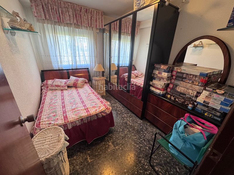 Foto e01ed321-9bcd-49d2-959a-53eadf0d8ab6. Masia amb xemeneia calefacció aparcament piscina a Villena