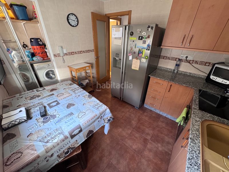 Foto e375a0b0-5694-46ef-a850-95fca8ad571f. Casa adossada amb aparcament a La Paz Villena