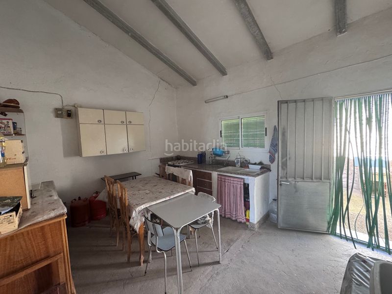 Foto b36feb8b-cef8-4040-8dbd-c086eb6356b8. Masia amb aparcament a Partidas Norte Villena