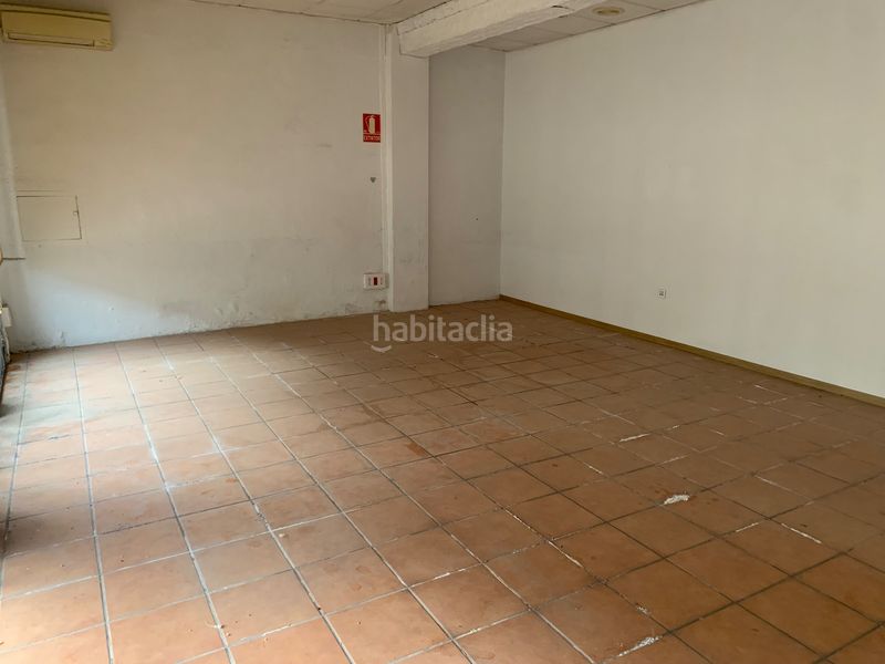 Foto 8f09f8fd-899f-4461-8302-64ddbc259577. Local comercial nave con parcela en San Francisco Villena