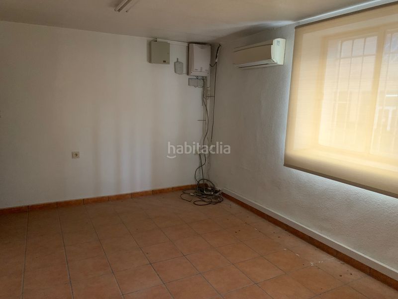 Foto fcbfc4f7-63f5-4729-9def-a94293f9aec3. Local comercial nave con parcela en San Francisco Villena