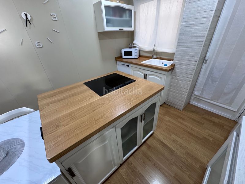 Foto 22625a93-8a7a-4187-a722-2df160f26d39. Pis amb calefacció aparcament a Las Cruces Villena