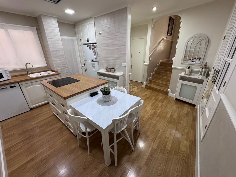 Foto 75d12fa9-8b79-46ab-a7e3-9d33a137b57f. Pis amb calefacció aparcament a Las Cruces Villena