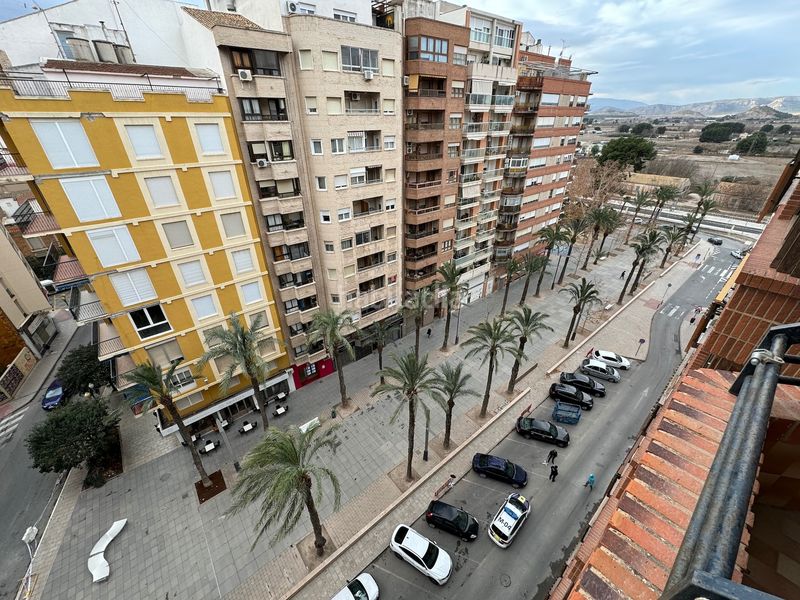 Foto 753d2da6-03f7-480b-b349-3204cf7c8e2c. Pis a El Carril - Paseo de Chapi Villena
