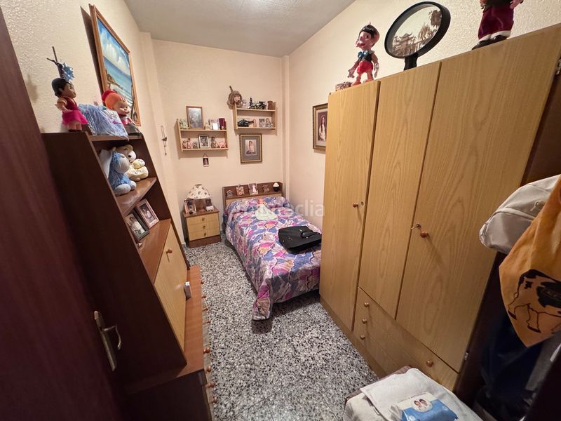 Foto 718f4d5f-f34f-499d-bdd2-723b06f8e998. Casa adossada amb aparcament a Las Cruces Villena