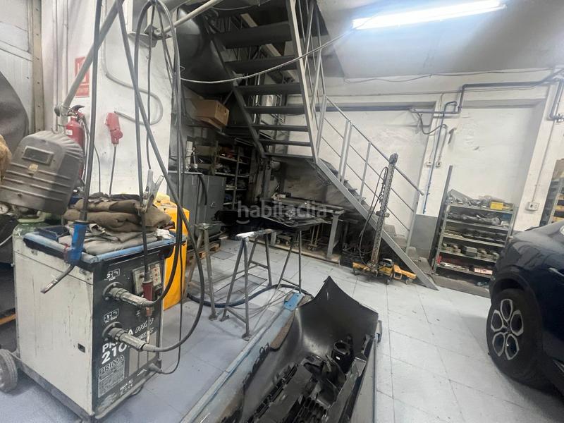 Foto e63cd3f5-42ec-4bd1-81a9-0516ba92d632. Pas-de-porte local commercial dans Mestalla Valencia