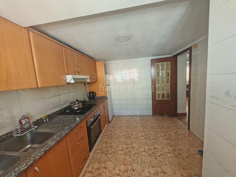 Foto 57e70631-3c10-4d86-af83-f107413a1457. Appartamento in calle santiago galas 5 in La Fontsanta Valencia