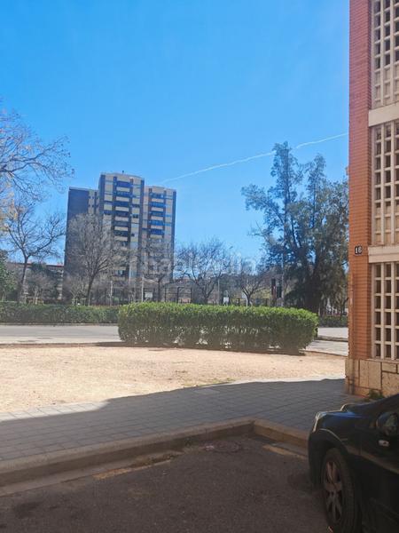 Foto da199c6a-3b5f-4a76-96f1-ff5e04241ae2. Appartamento in calle santiago galas 5 in La Fontsanta Valencia