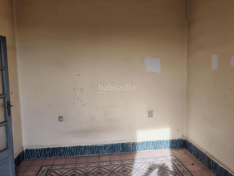 Foto a1b4e8f0-60b5-4419-a3d1-177e807c26e5. Casa en camí nou de paterna 134 casa de pueblo para reformar en Valencia