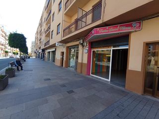 Miete Geschäftsraum  Carrer colón. Local en alquiler