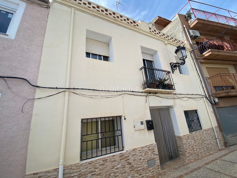 Foto 8602af8f-0417-4b5b-8f9d-46d43e0858f0. Masia a Relleu