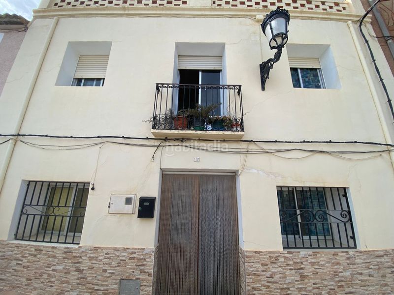 Foto b543df20-00b2-468c-9242-e20dd66e3d51. Masia a Relleu