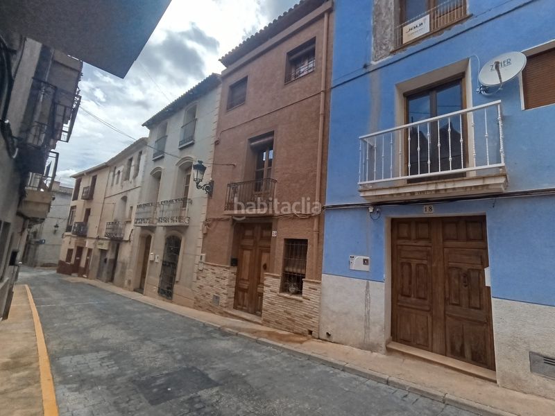 Foto 801d735c-c1f6-42dd-af79-d5594a80f736. Casa a carrer major 20 a Relleu