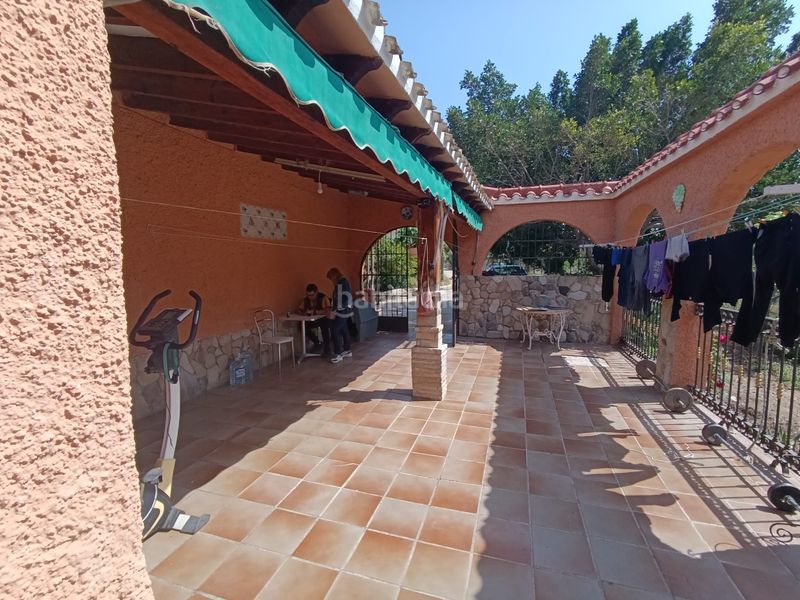 Foto a2847755-1fa8-4fde-bfea-fa4acd001fad. Chalet  3 dormitorios en Orxeta